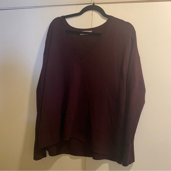EVERLANE 100% Cashmere Burgundy V-Neck Sweater Pullover - Picture 3 of 6